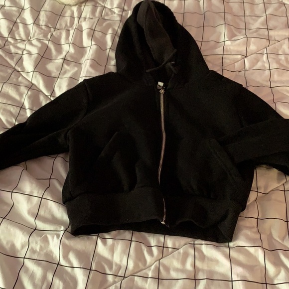 black zip up hoodie